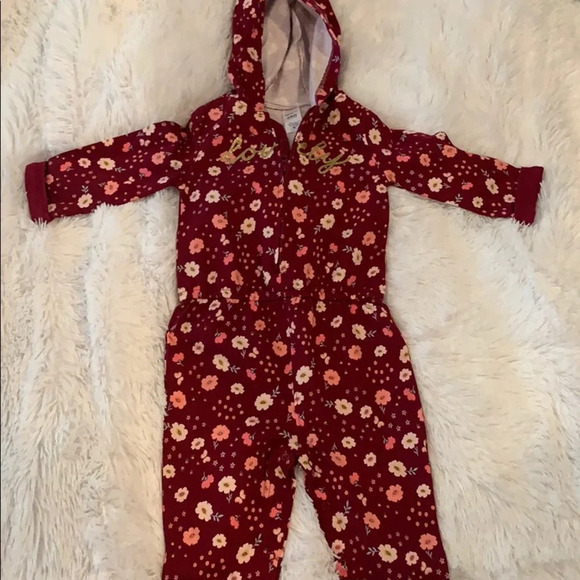 NWOT Carter’s Onesie size 24 months - Picture 1 of 2